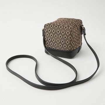 日本限定| MOUSSY MONOGRAM MINI CUBE BAG