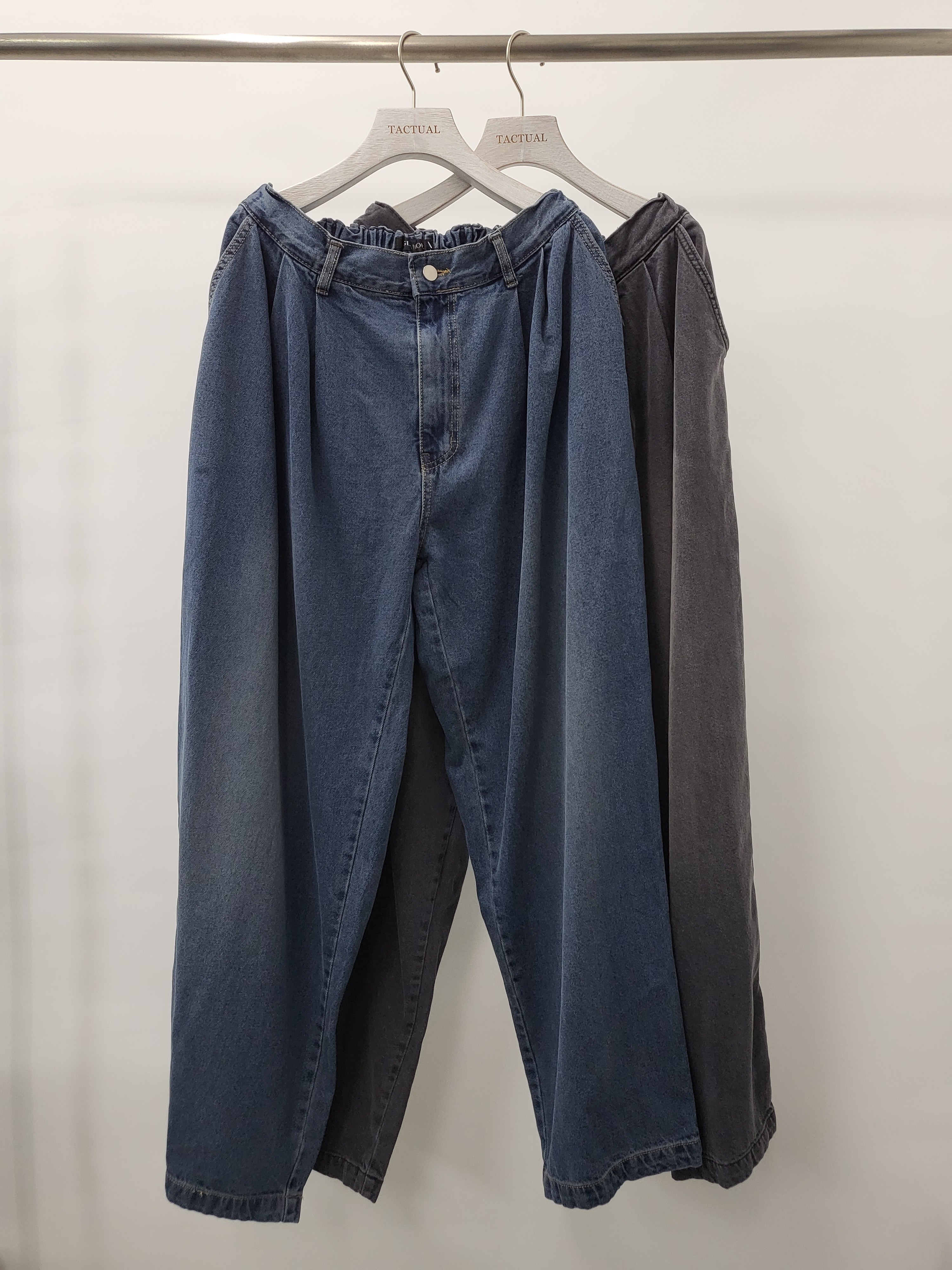 洗水鬆身牛仔褲 J584