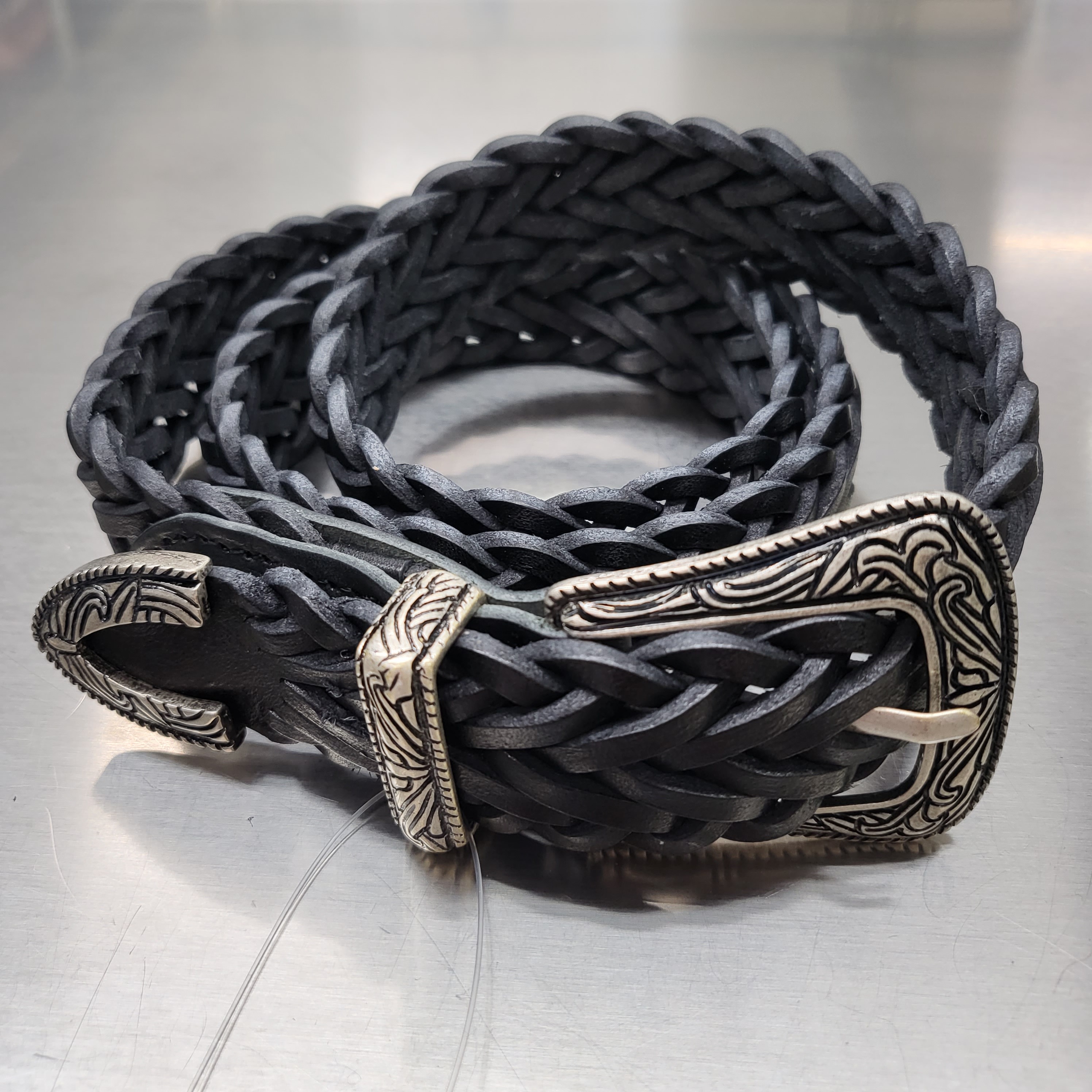 扭紋真皮皮帶 A0007