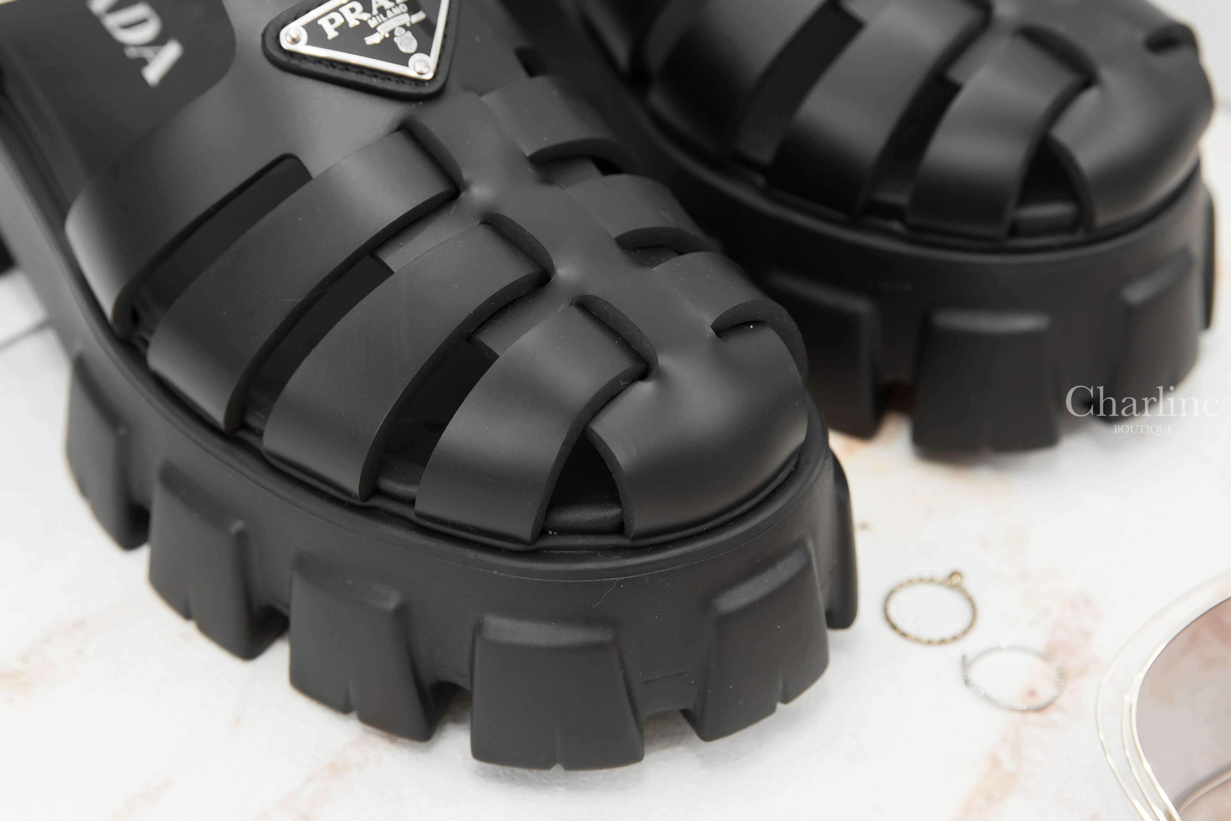 Prada Foam Rubber Sandals 黑色橡膠三角銀字Logo厚底涼鞋