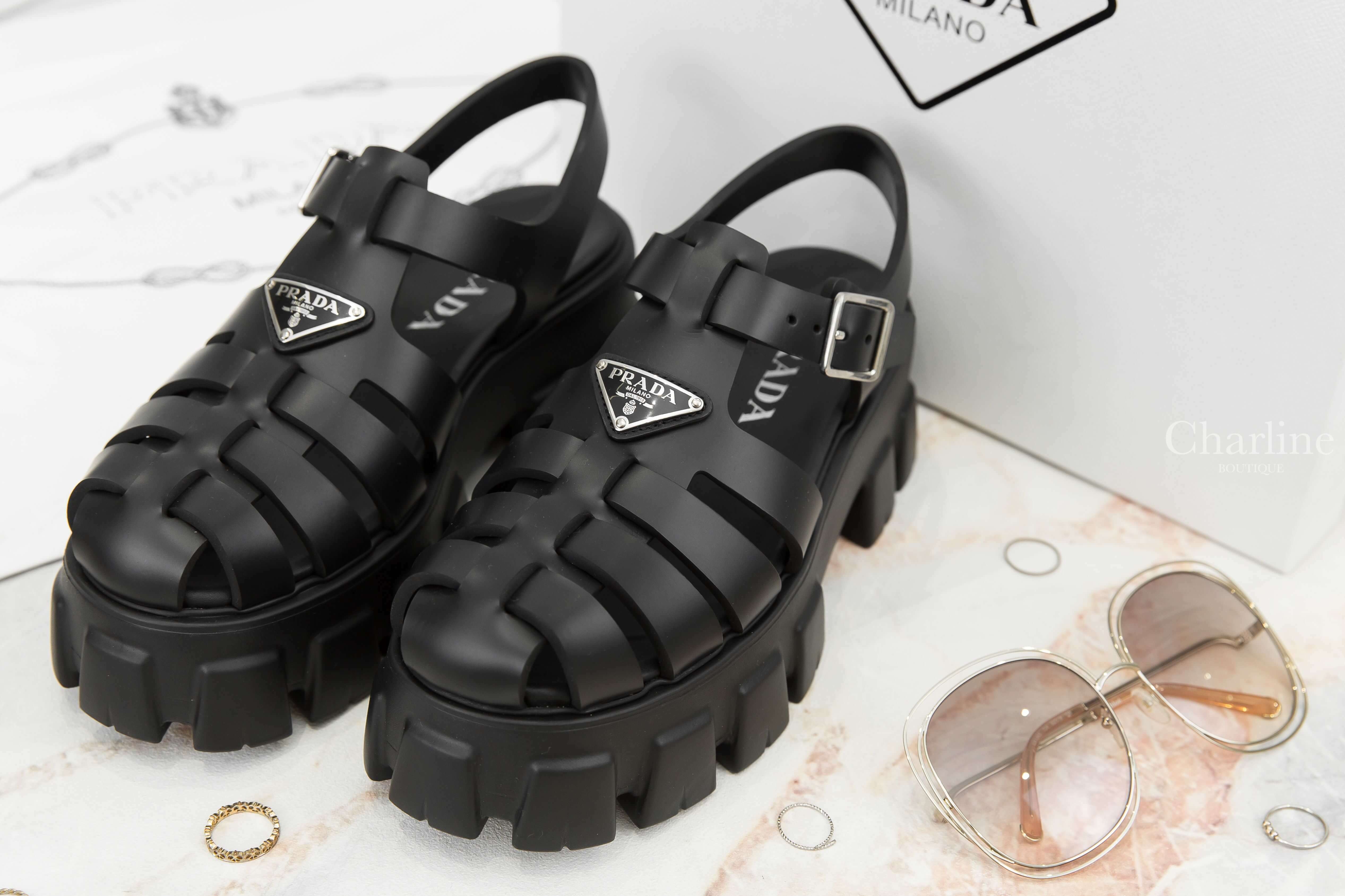 Prada Foam Rubber Sandals 黑色橡膠三角銀字Logo厚底涼鞋-Charline Boutique 精品代購
