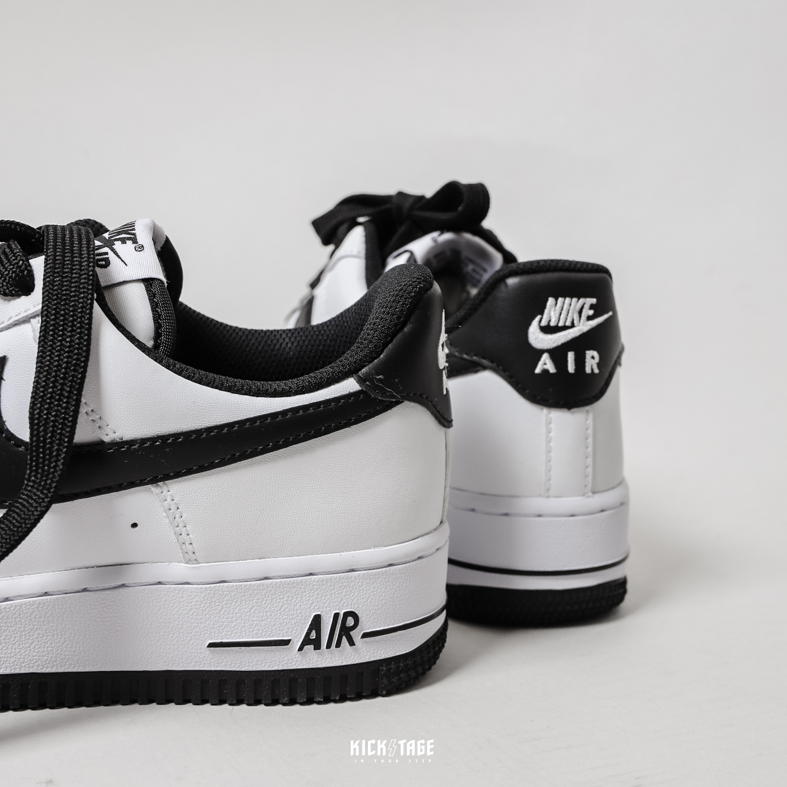 男鞋Nike Air Force 1 AF1 全白黑勾經典復古鐵牌低筒休閒鞋【DH7561-102】