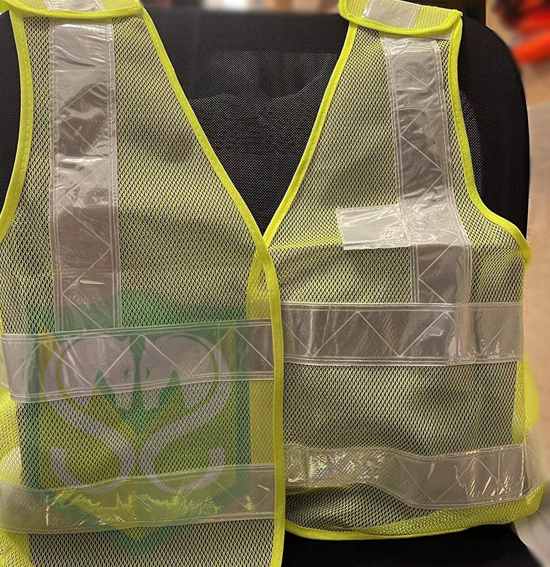 Reflective vest ( raglan and waist patch )