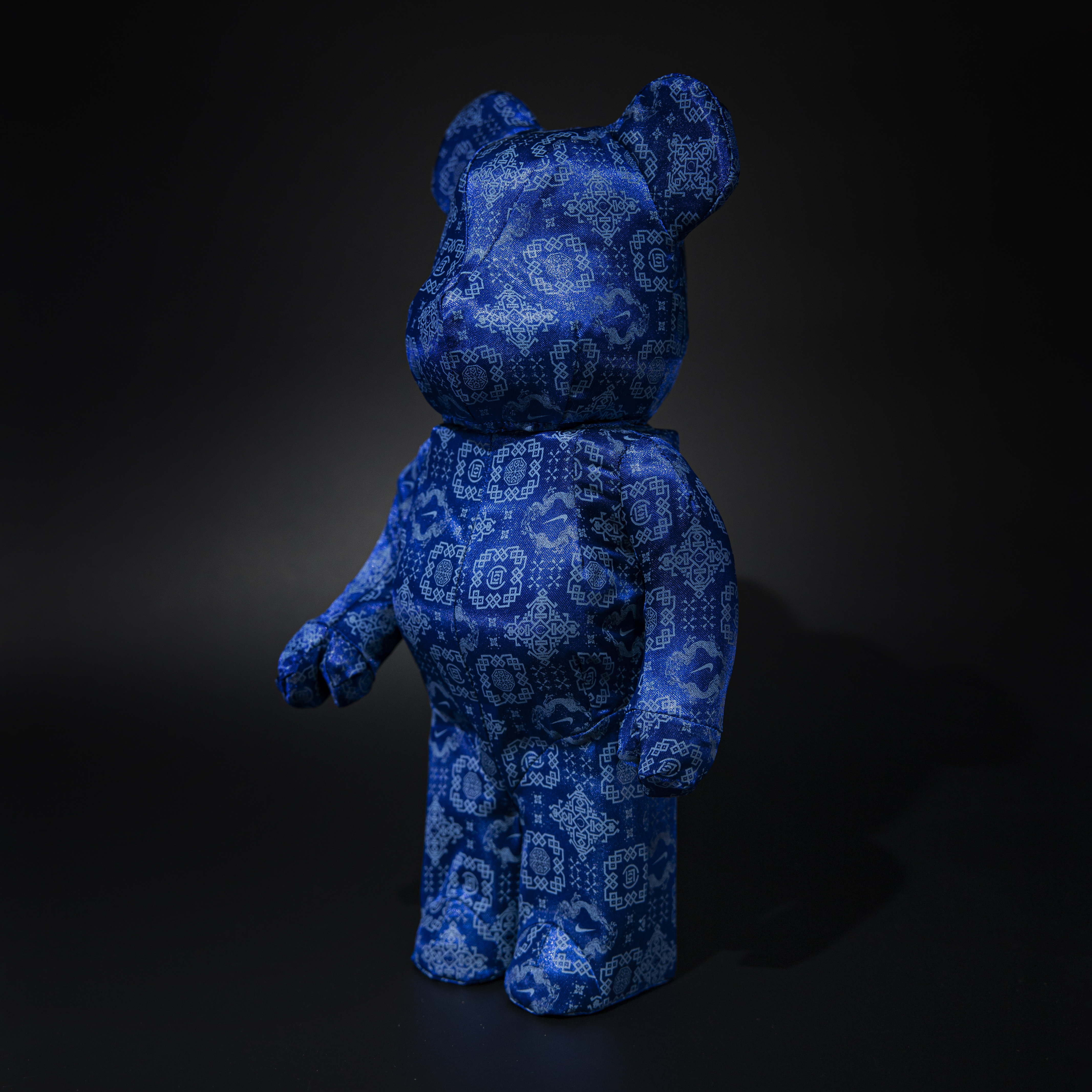 -(E5c)-BE@RBRICK X CLOT X NIKE 三方聯名公仔 藍絲綢 400%+100%