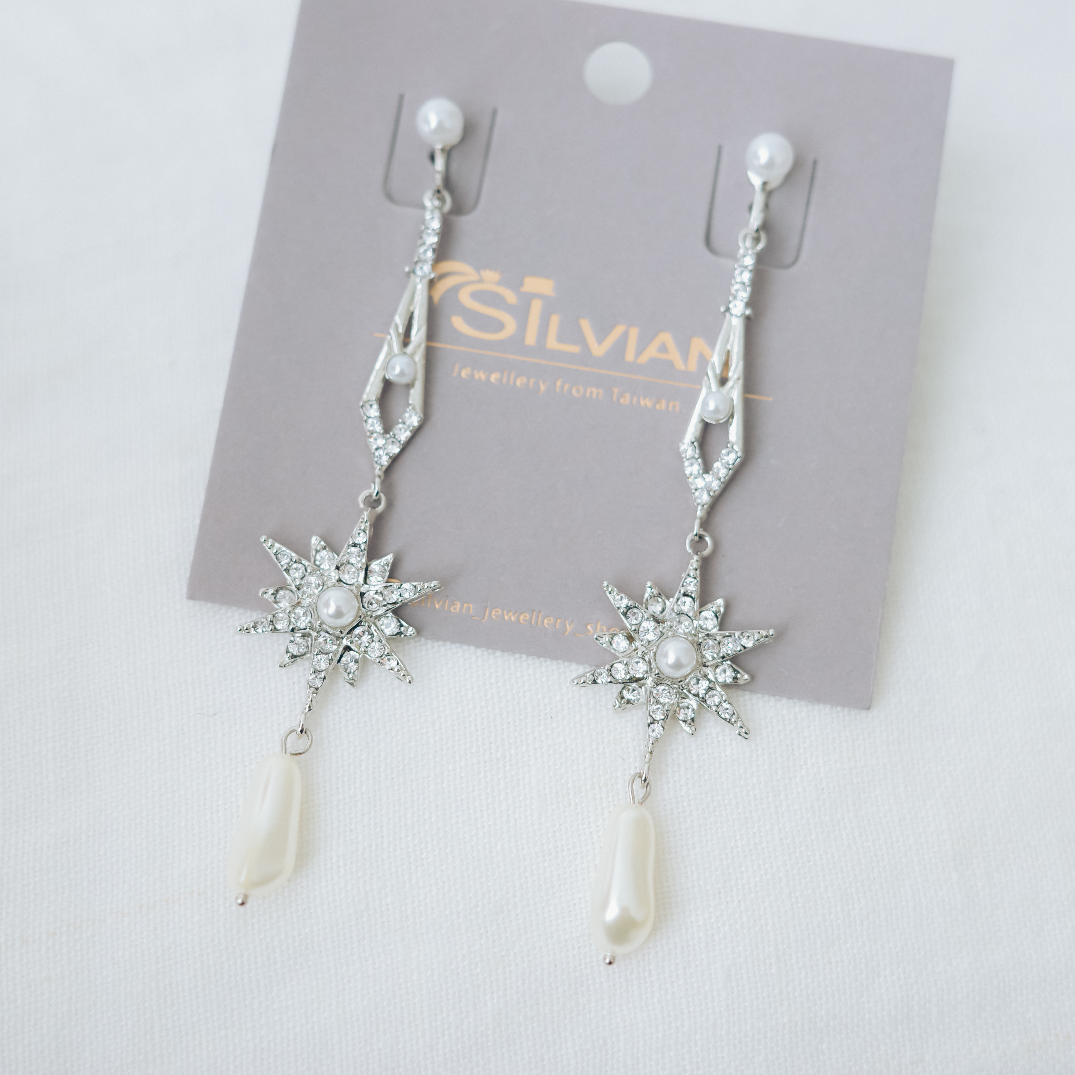 Earrings-559
