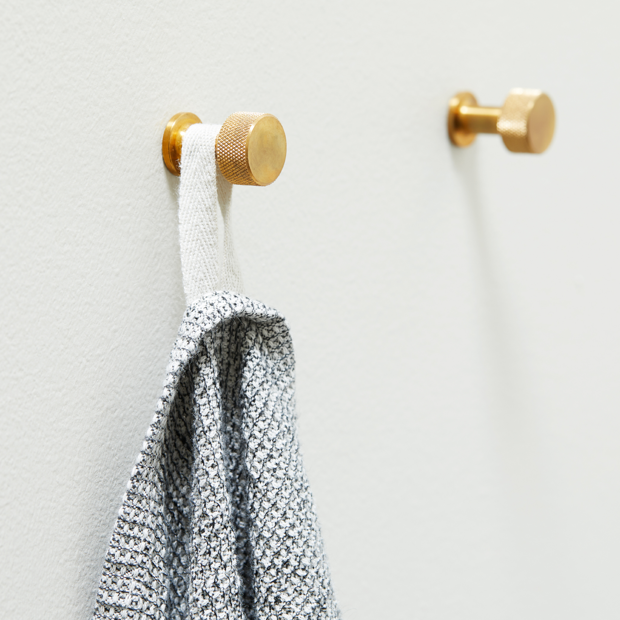 折角 / 掛鉤 by Form & Refine