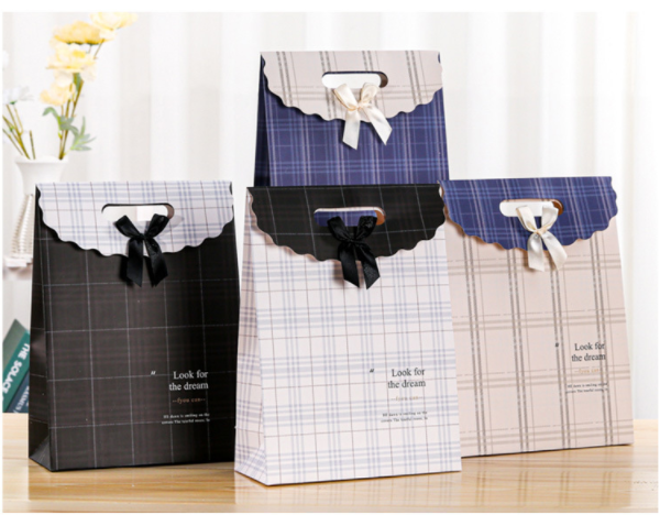 卡通翻蓋禮品手提袋 65241