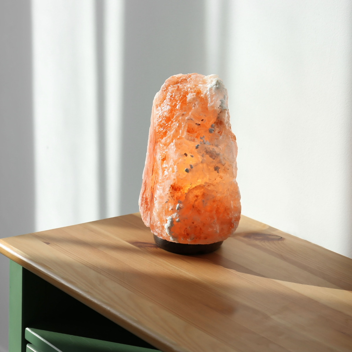 Himalayas Rock Salt lamp (with Adjustable Light Bulb)