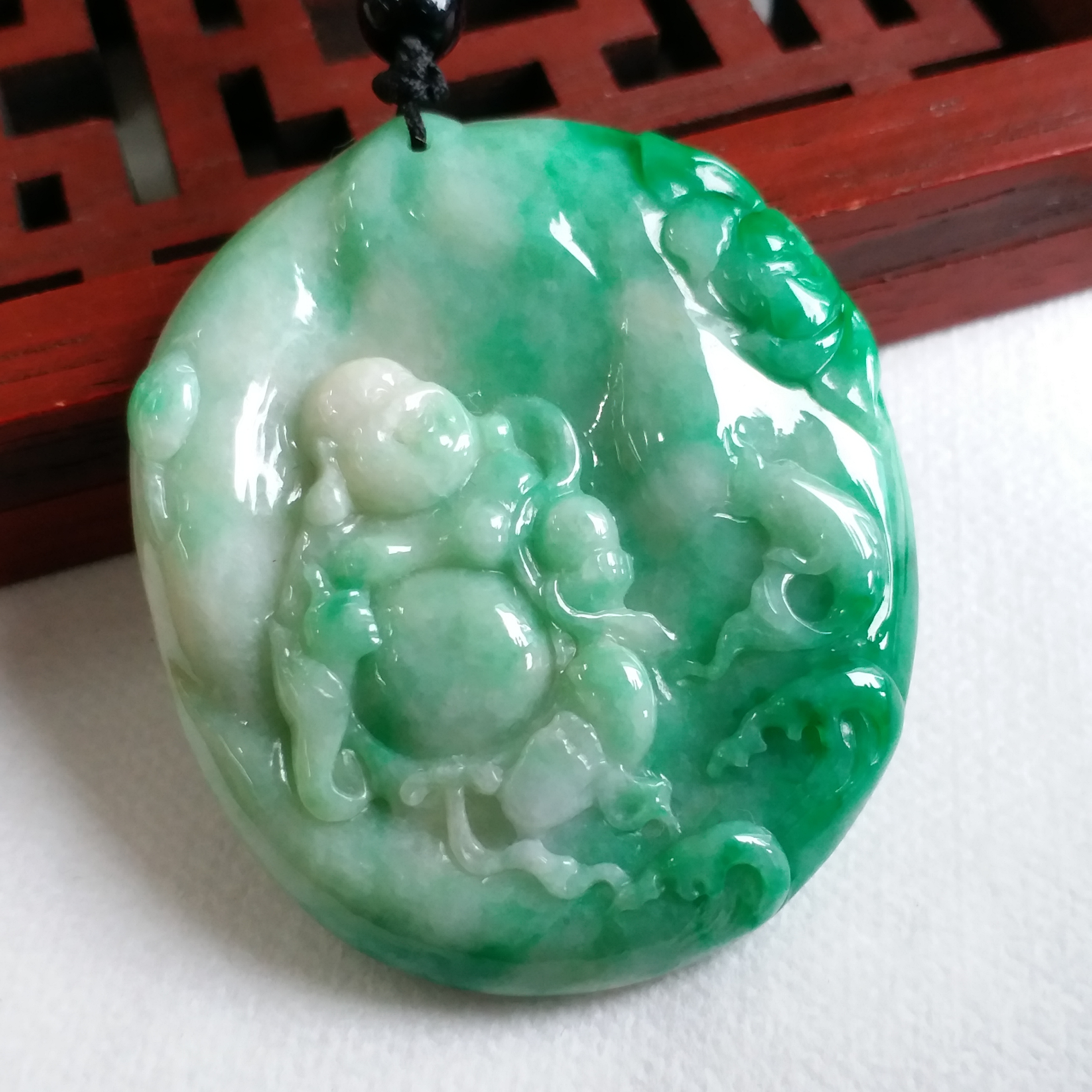 陽綠消遙佛, 天然翡翠A玉, 緬甸玉, Jade, Jadeite