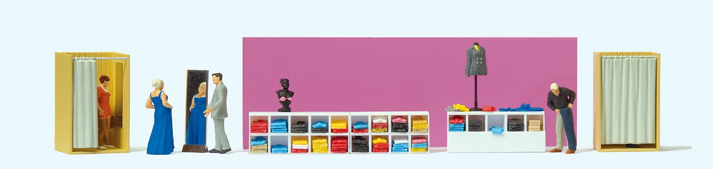 Preiser 10628 HO scale, At the fitting