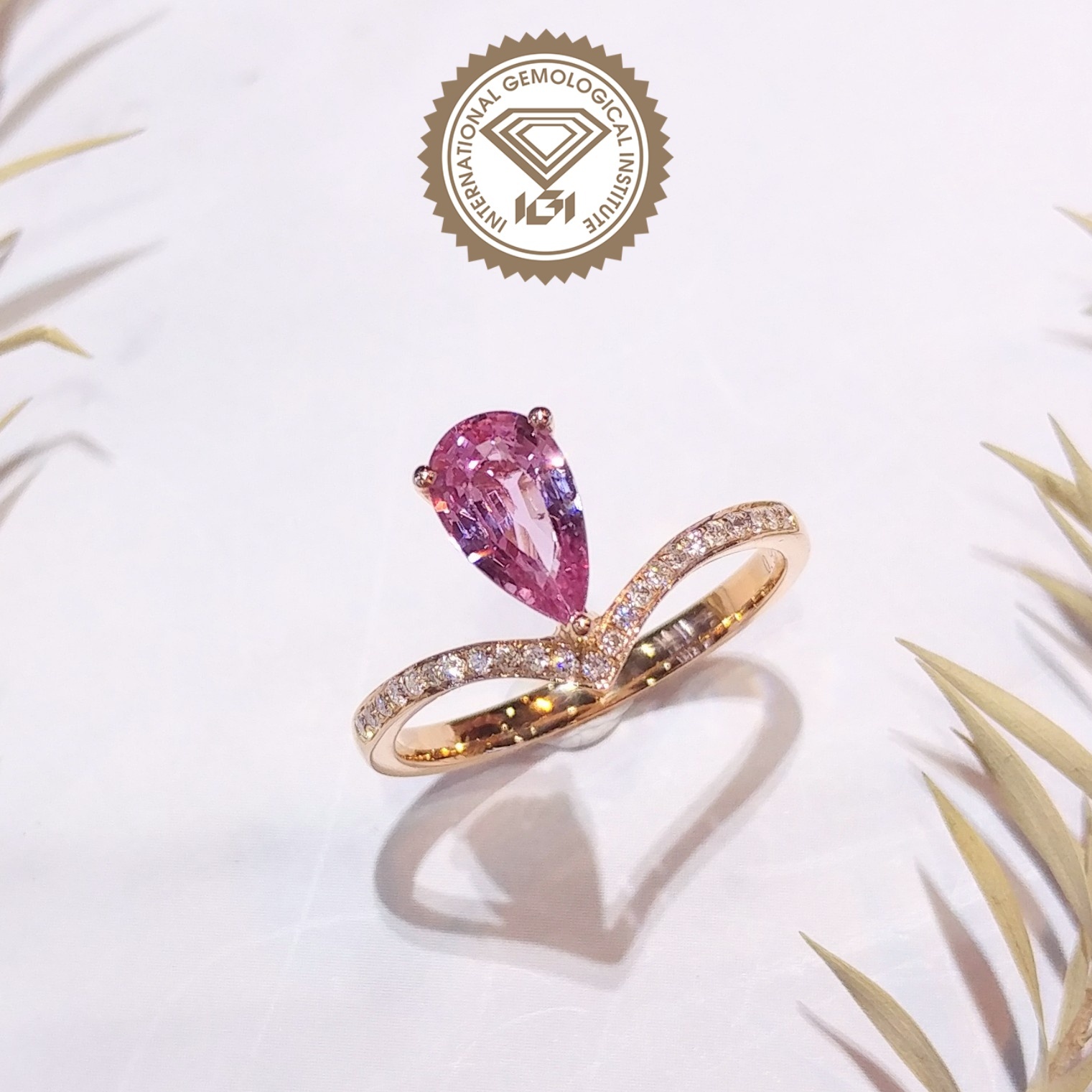 18K Rose Gold 0.95ct Sapphire and Diamond Ring