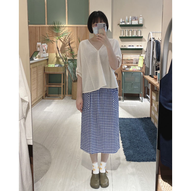 日光戀人V領罩衫上衣-悄悄話