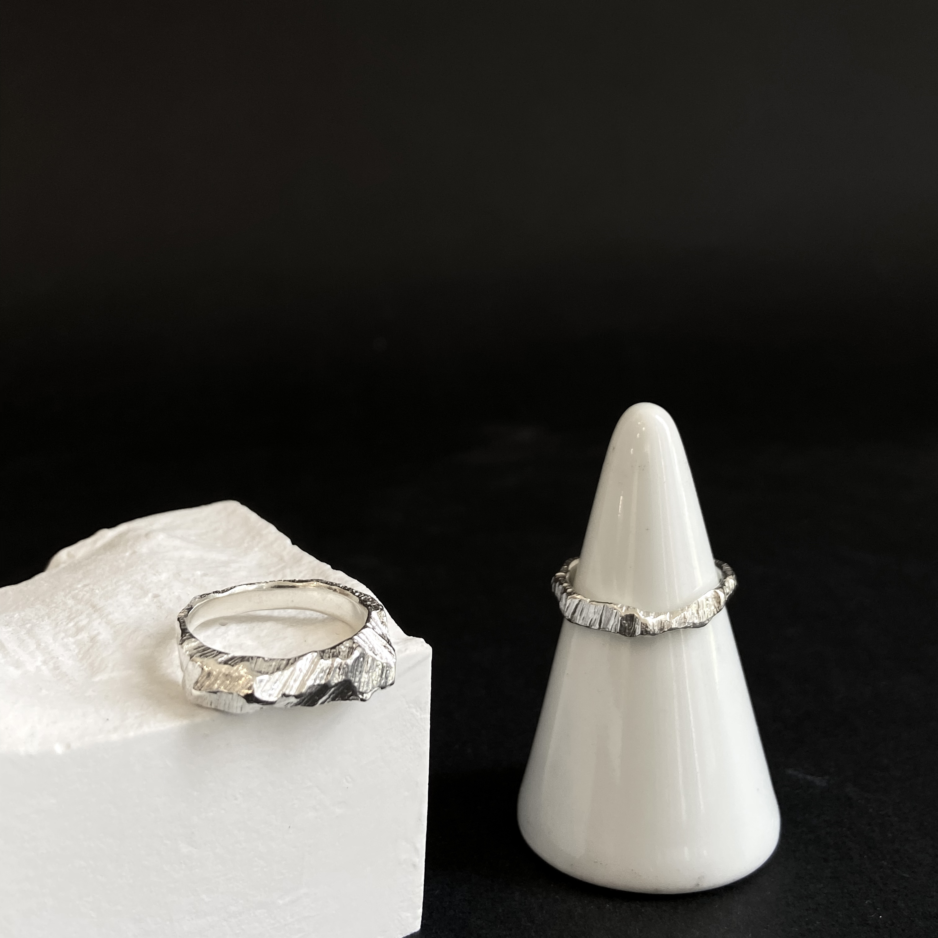 Shanho Jewelry Cave 巖穴戒指