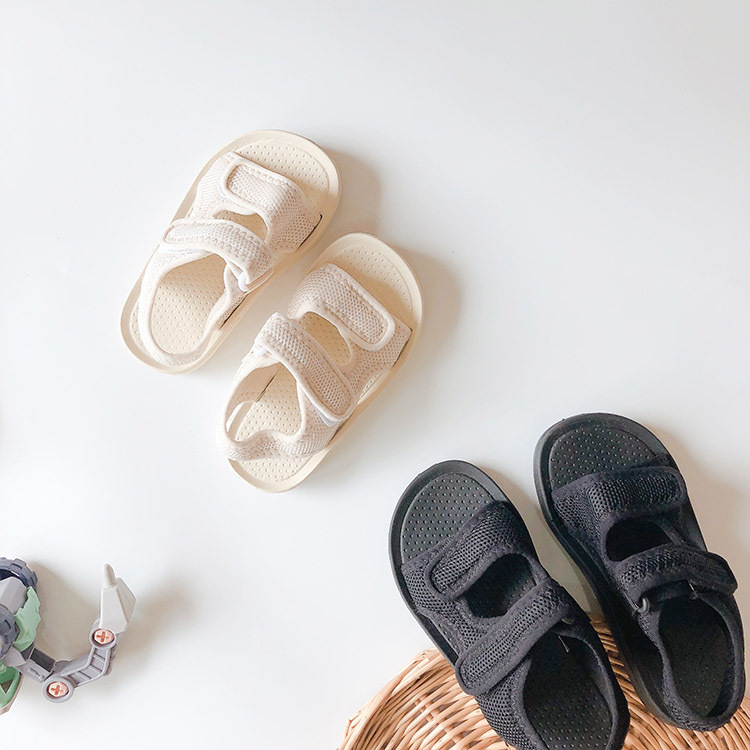 透氣魔鬼氈涼鞋