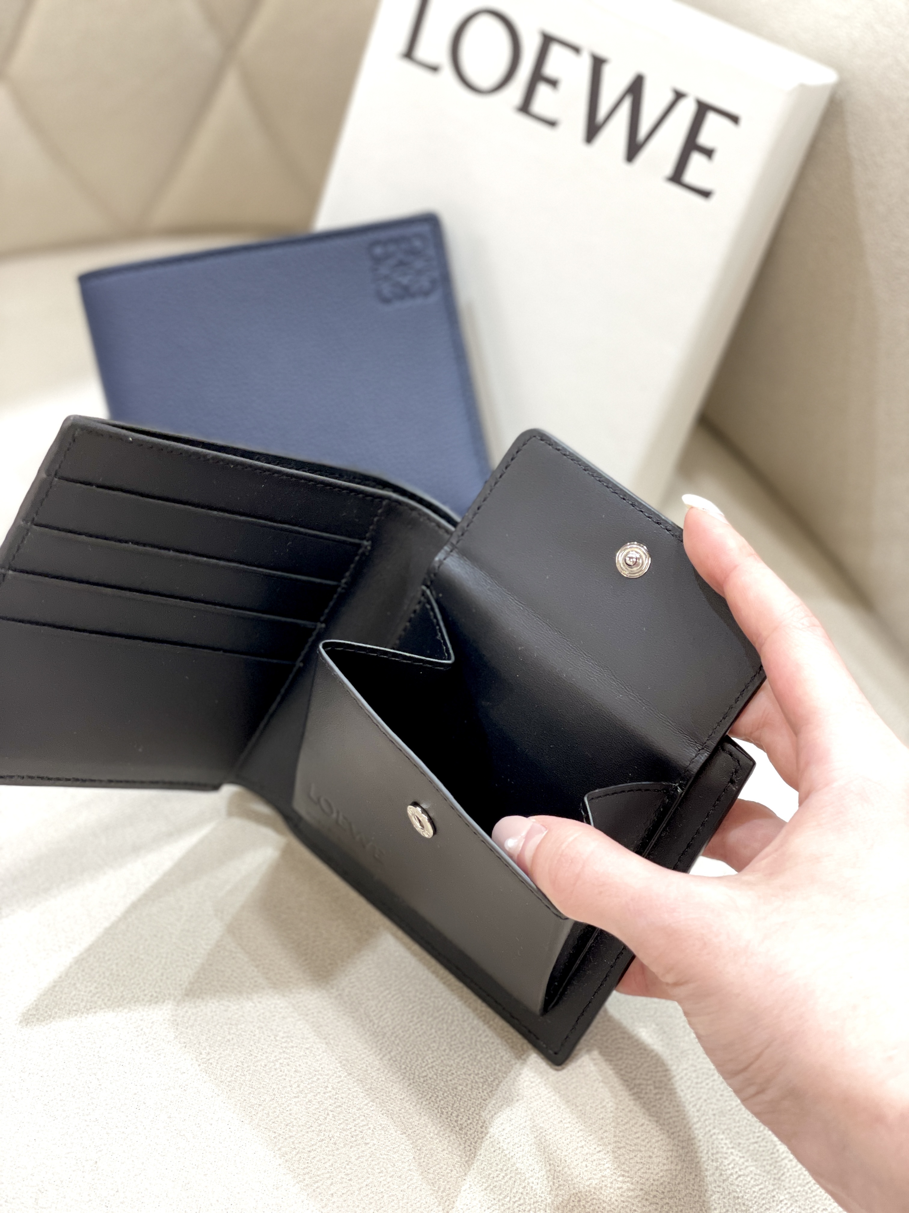 LOEWE Men's Bifold Coin Wallet