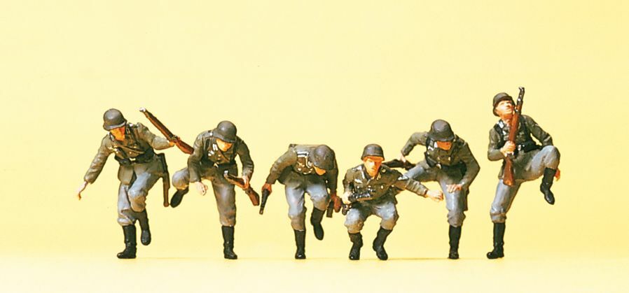 Preiser 16878 HO EDW Panzergrenadiers dismounted