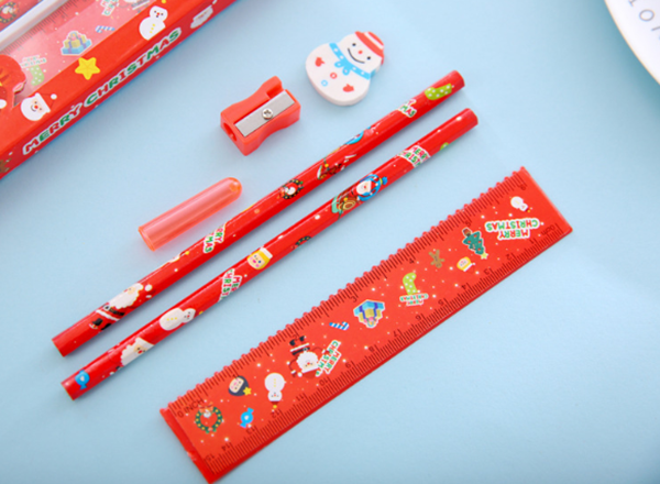 現貨區 聖誕6件文具套裝 1311