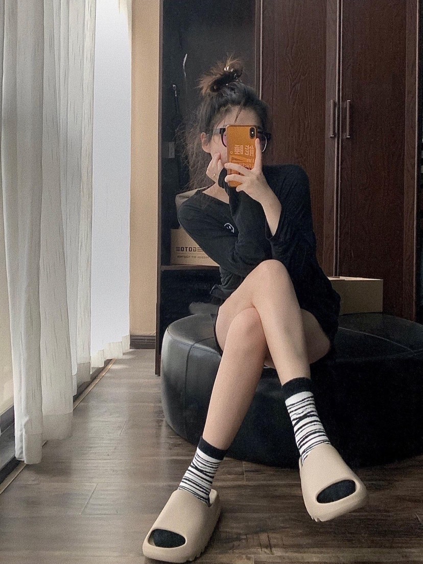 Adidas Yeezy Slide "Pure" (GW1934)