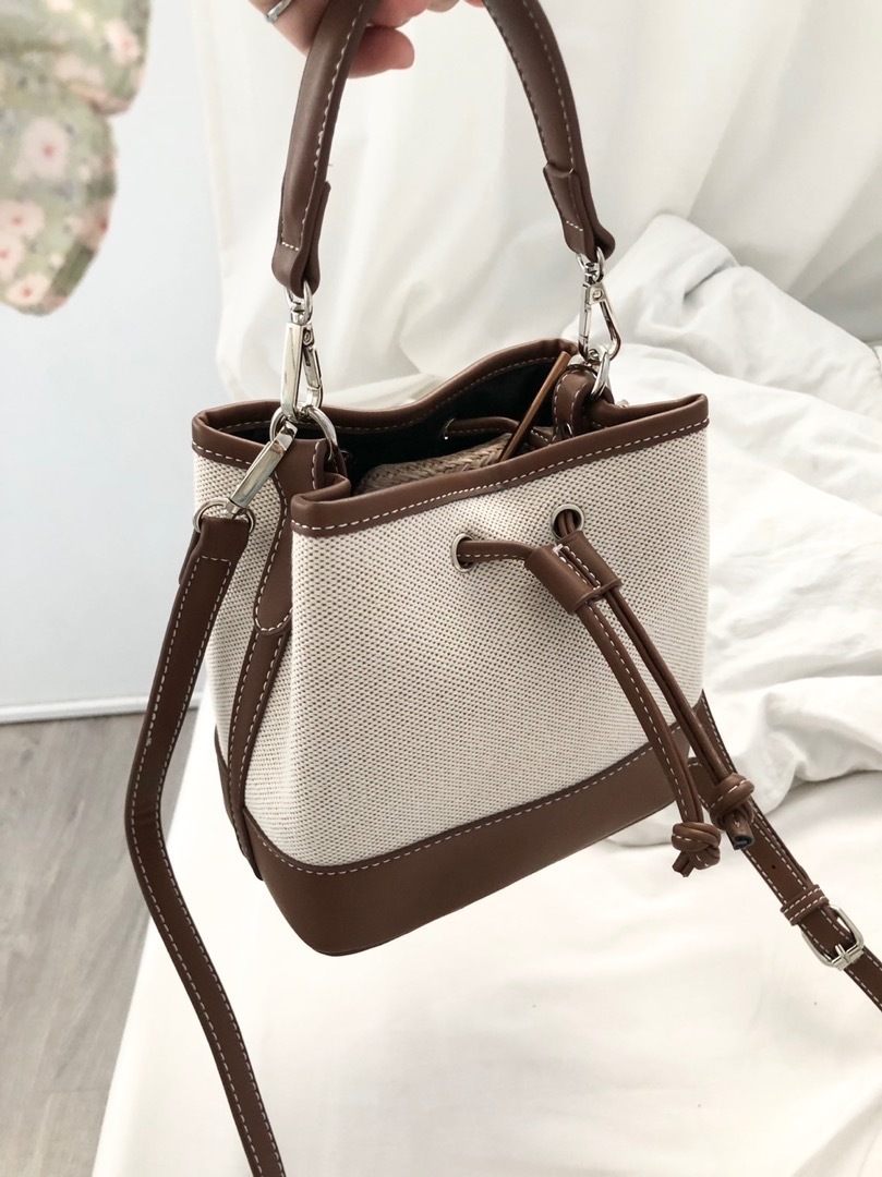 皮革拼接水桶包/三色