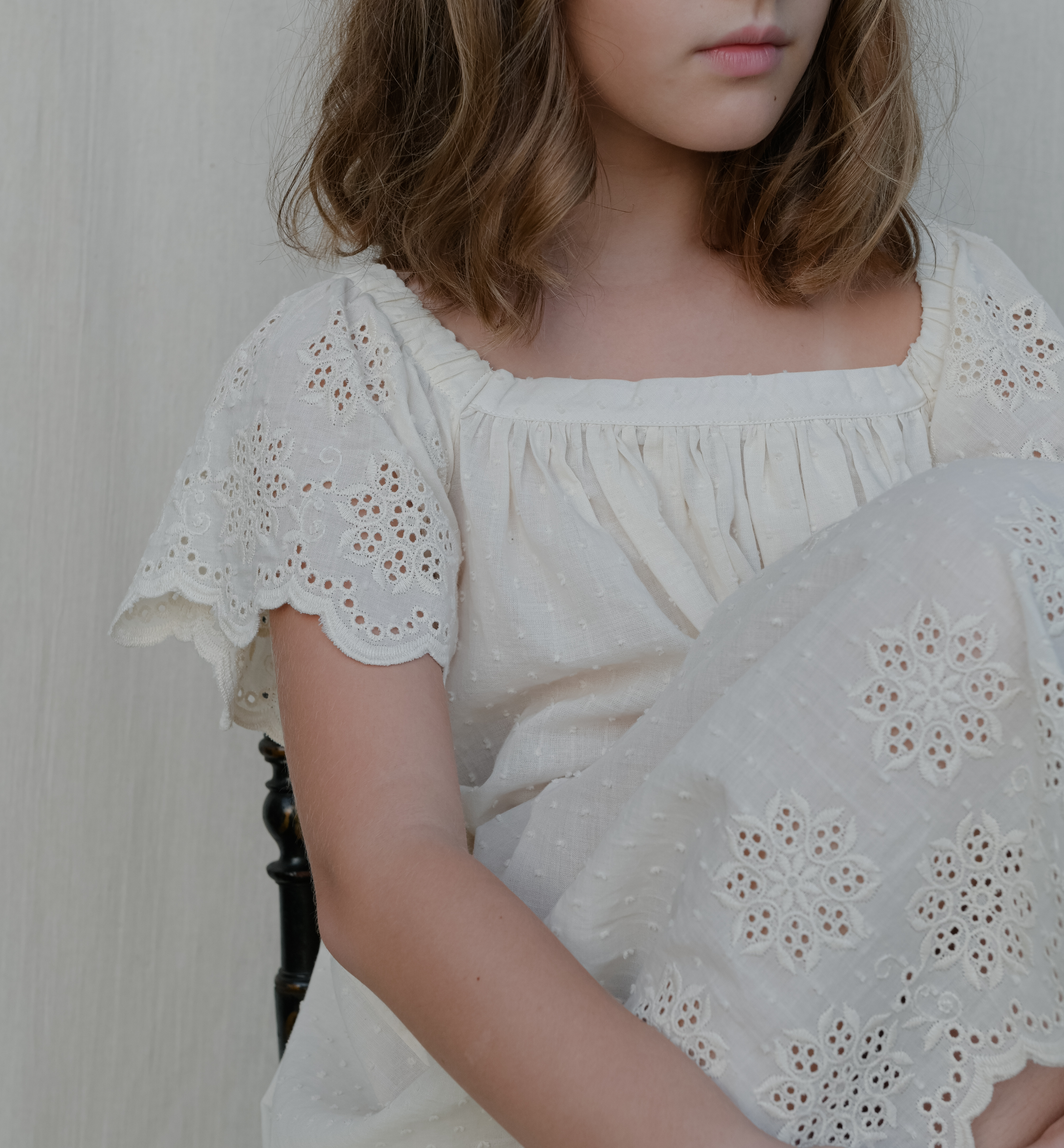 MINIMOM - Lorena Dress（Ecru Embroidery）