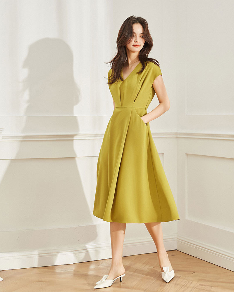 DEER.W V領收腰綁帶傘襬洋裝 黃綠