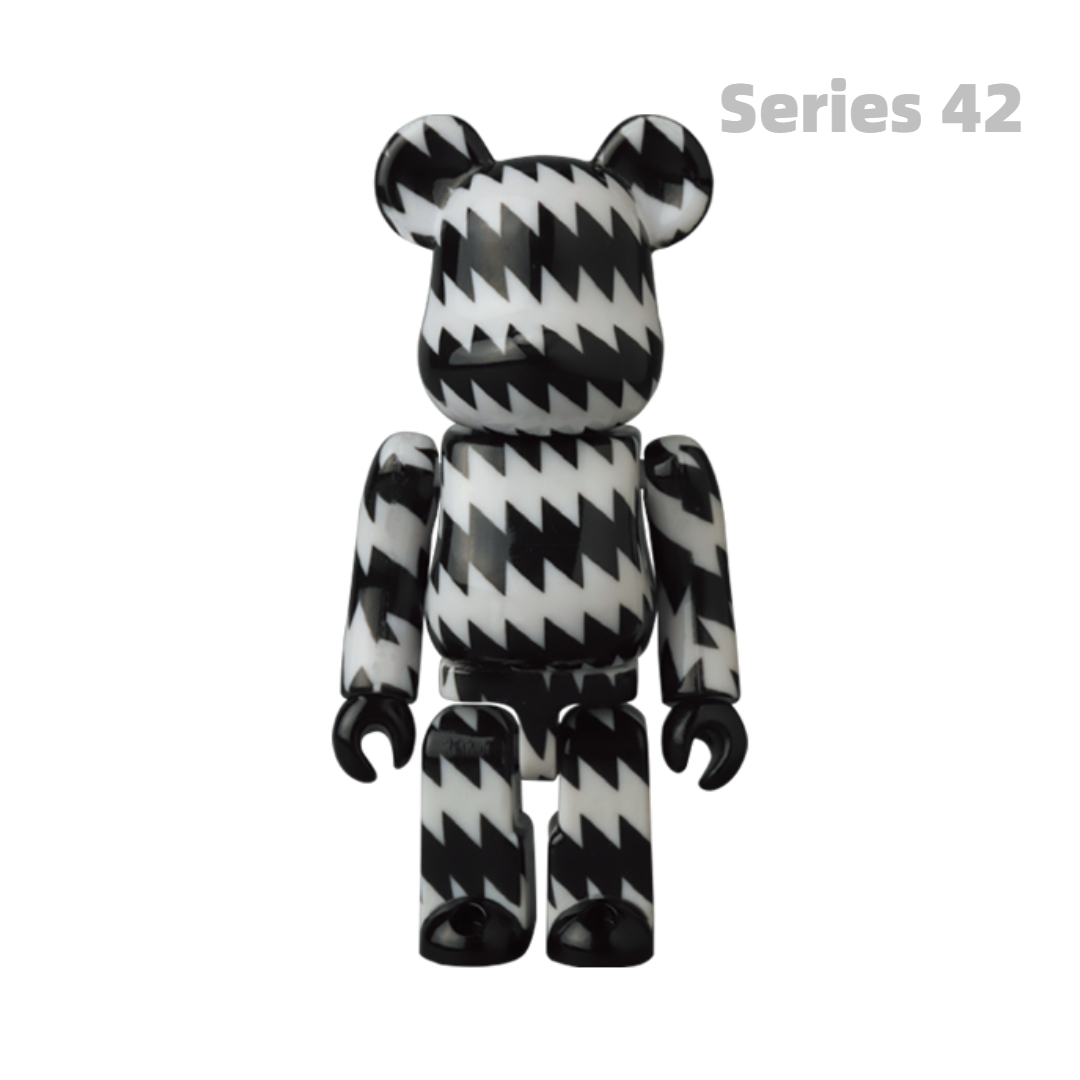 Bearbrick 100% series 42 - Artist Mint Design