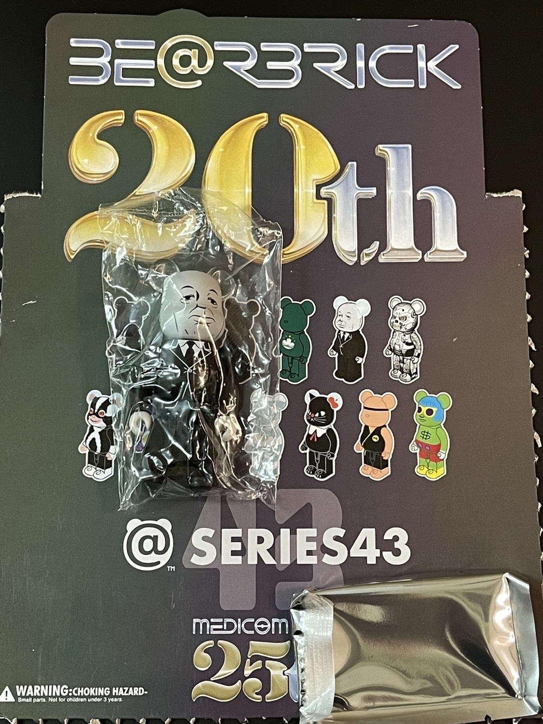 Bearbrick 100% series 43 - Horror