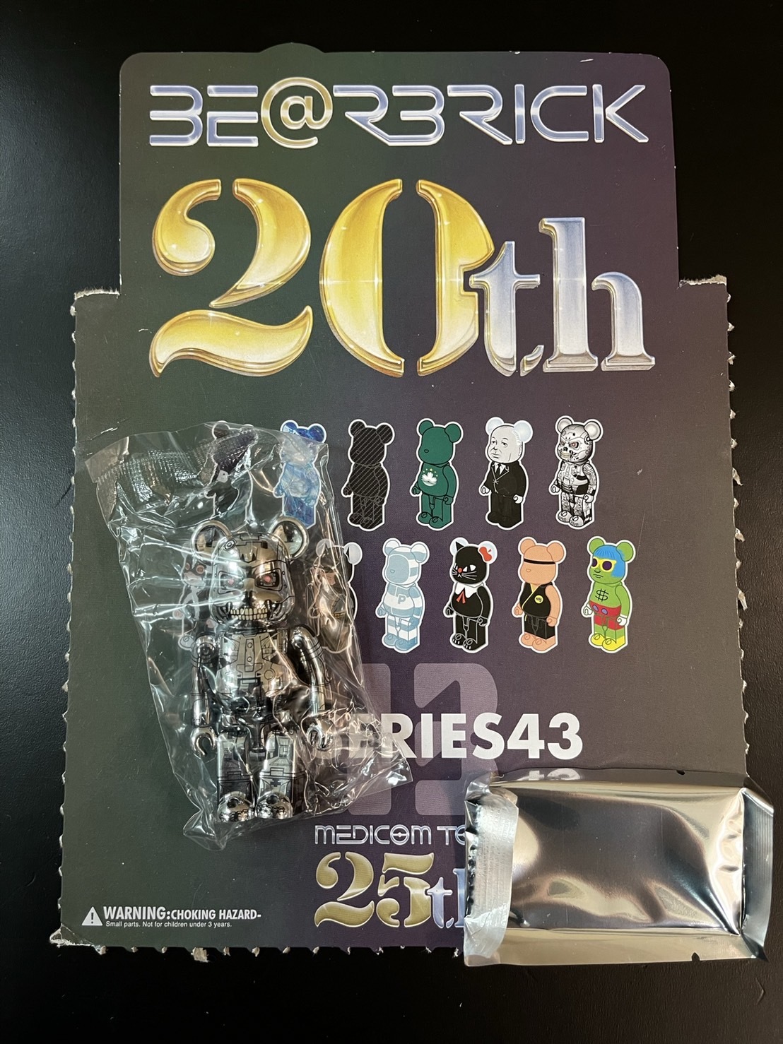 Bearbrick 100% series 43 - SF Terminator 2