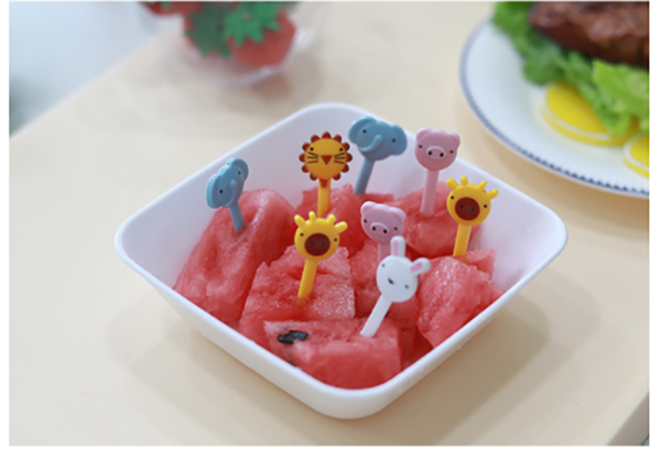 日本DAISO卡通水果叉 18117