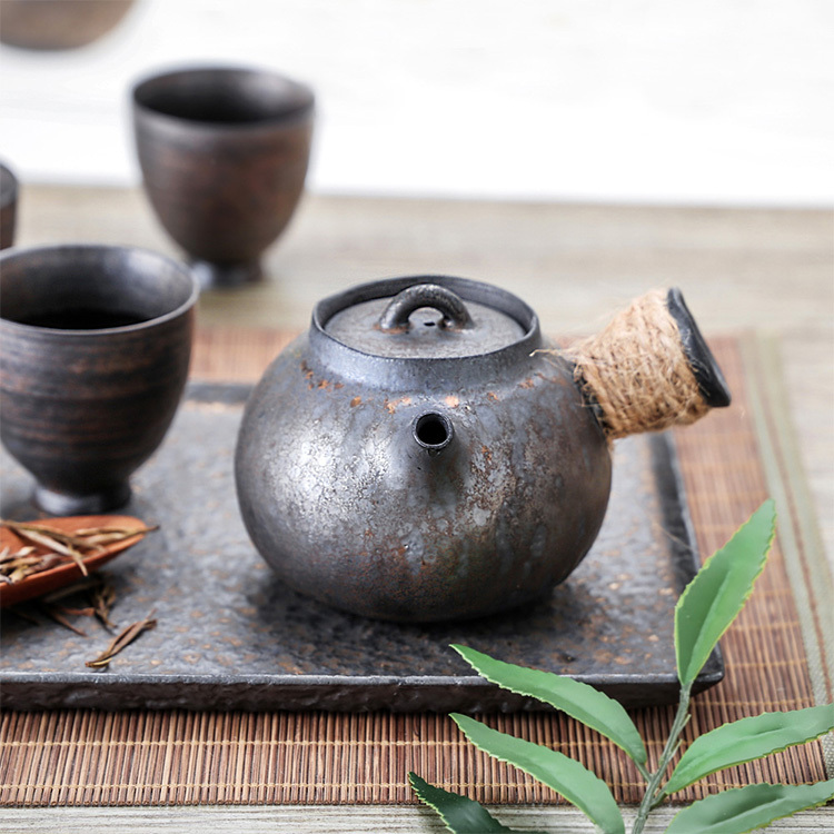 黑鐵釉側把急須壺(200ml)