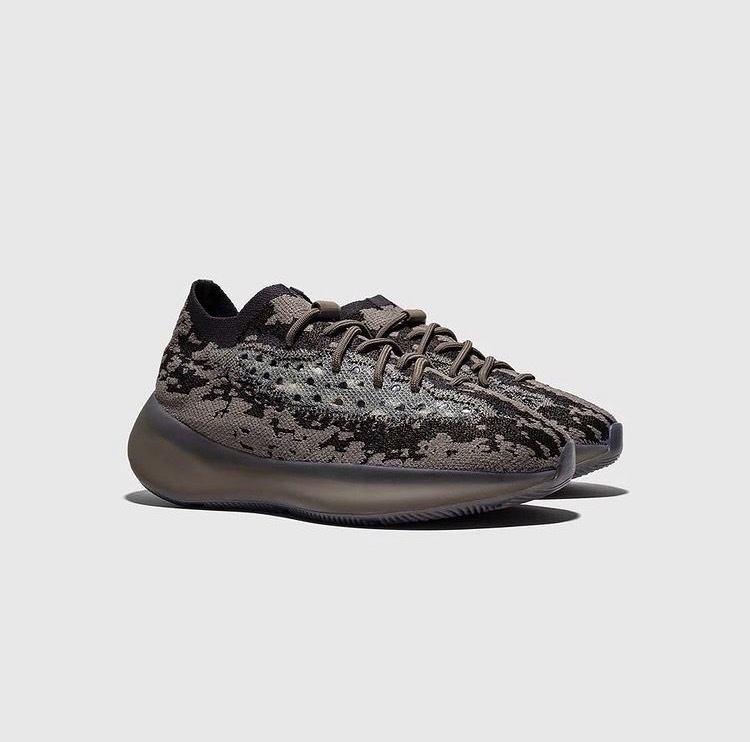 adidas YEEZY BOOST 380 PYRITE 限定款】