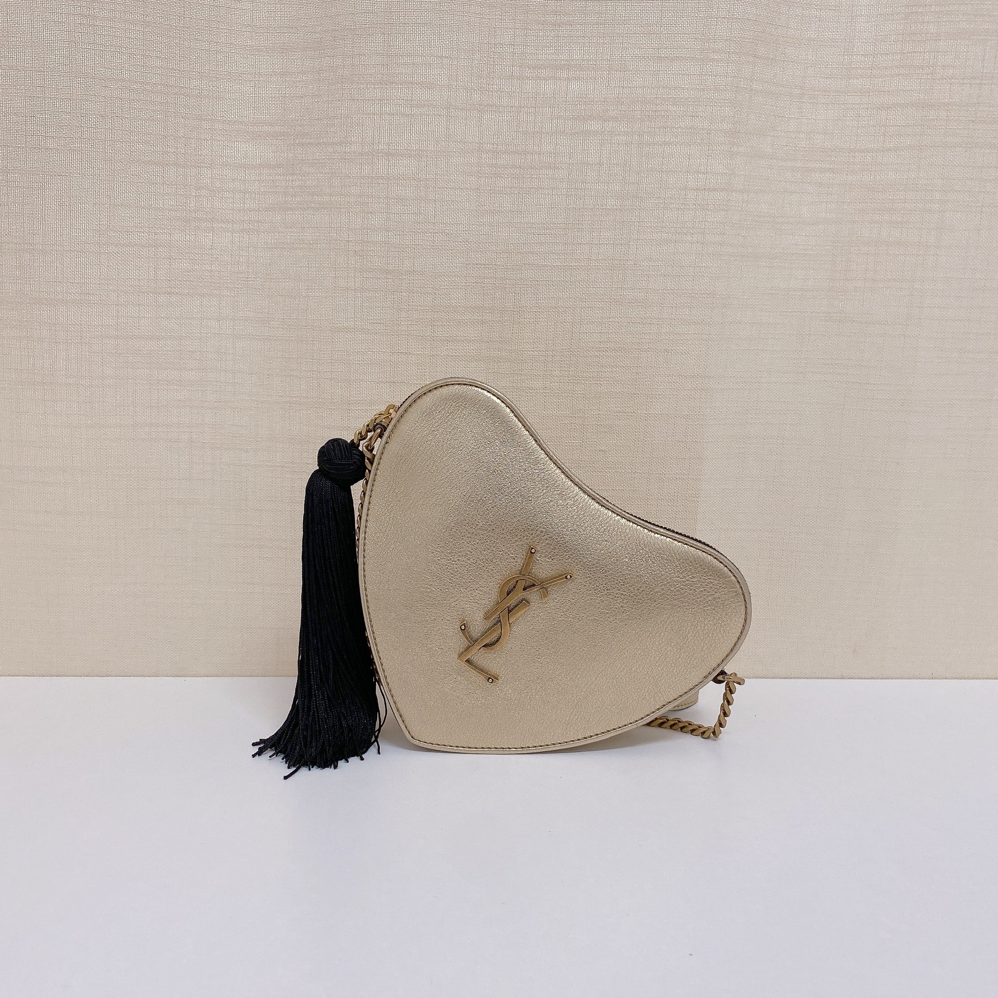 [ Preowned ] YSL heart bag ( Gold )