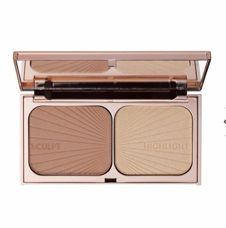 CHARLOTTE TILBURY 夏洛特 星影高光修容盤 10g ## FAIR TO MEDIUM