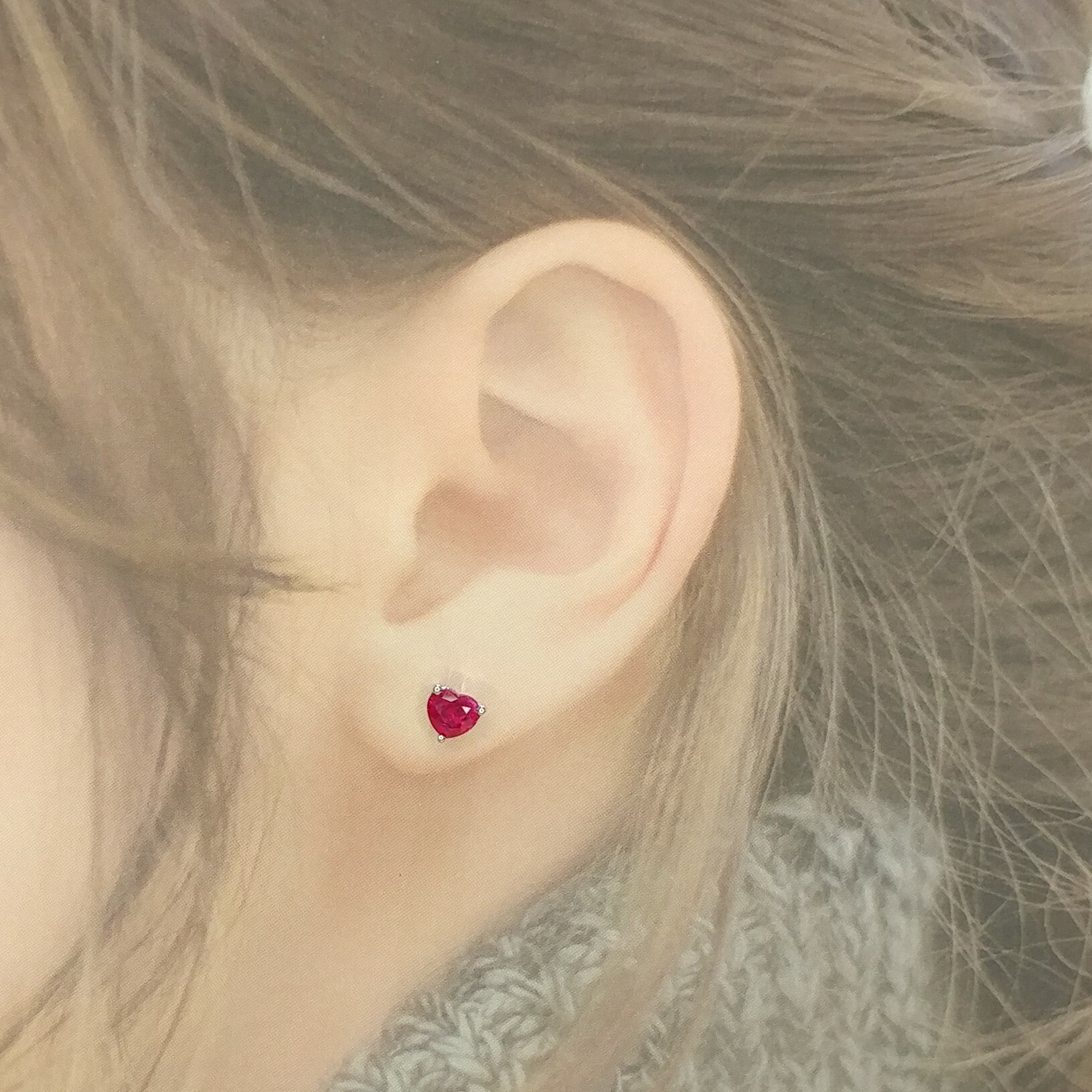 全新18K白金【主石1卡49份心形紅寶石】耳環