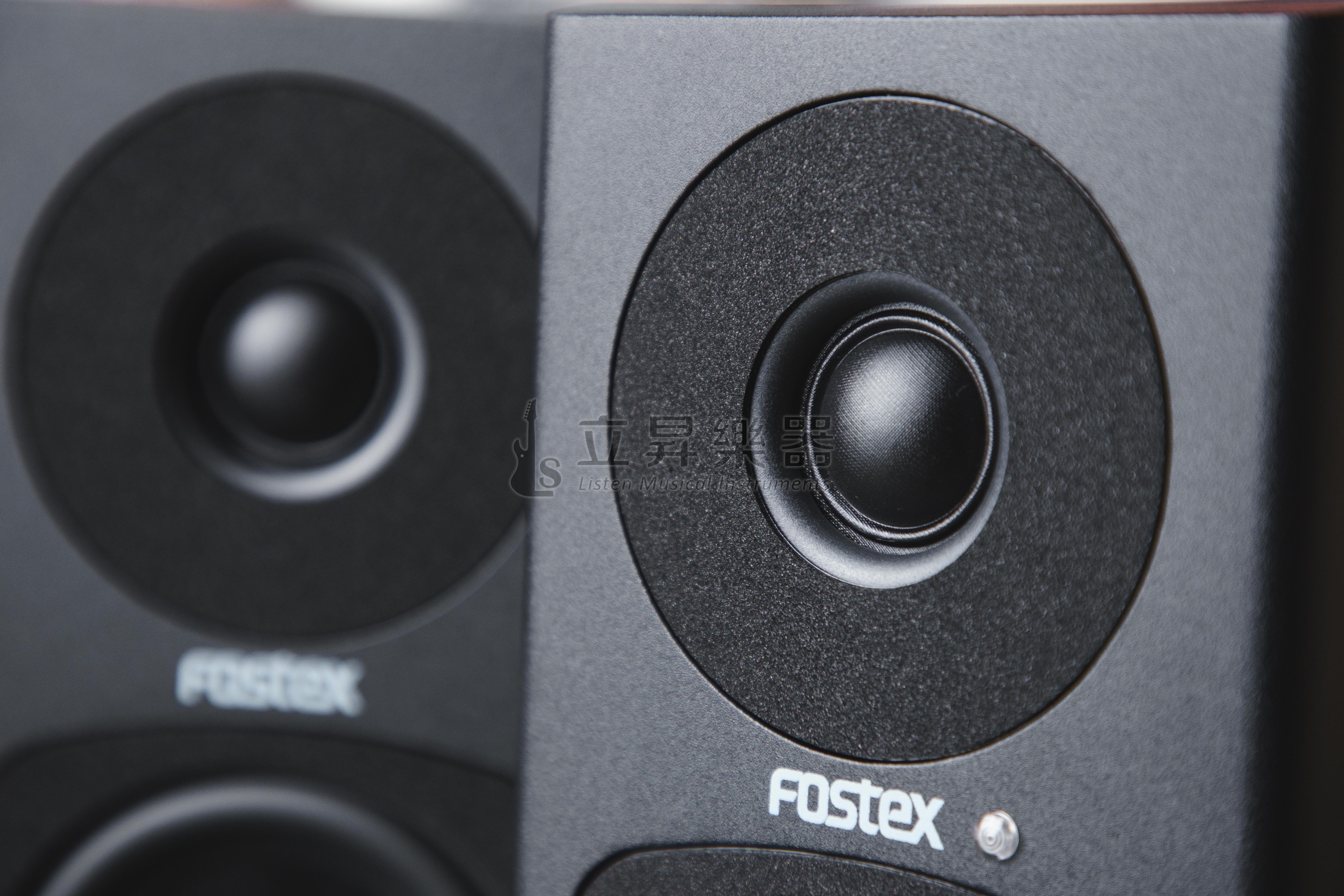 FOSTEX PM0.3H 主動式監聽喇叭 一對 15W 黑色 FOSTEX PM0.3H 主動式監聽喇叭 一對 15W 黑色 / 白色 第 4 張圖片｜三峽錄音 / 音響