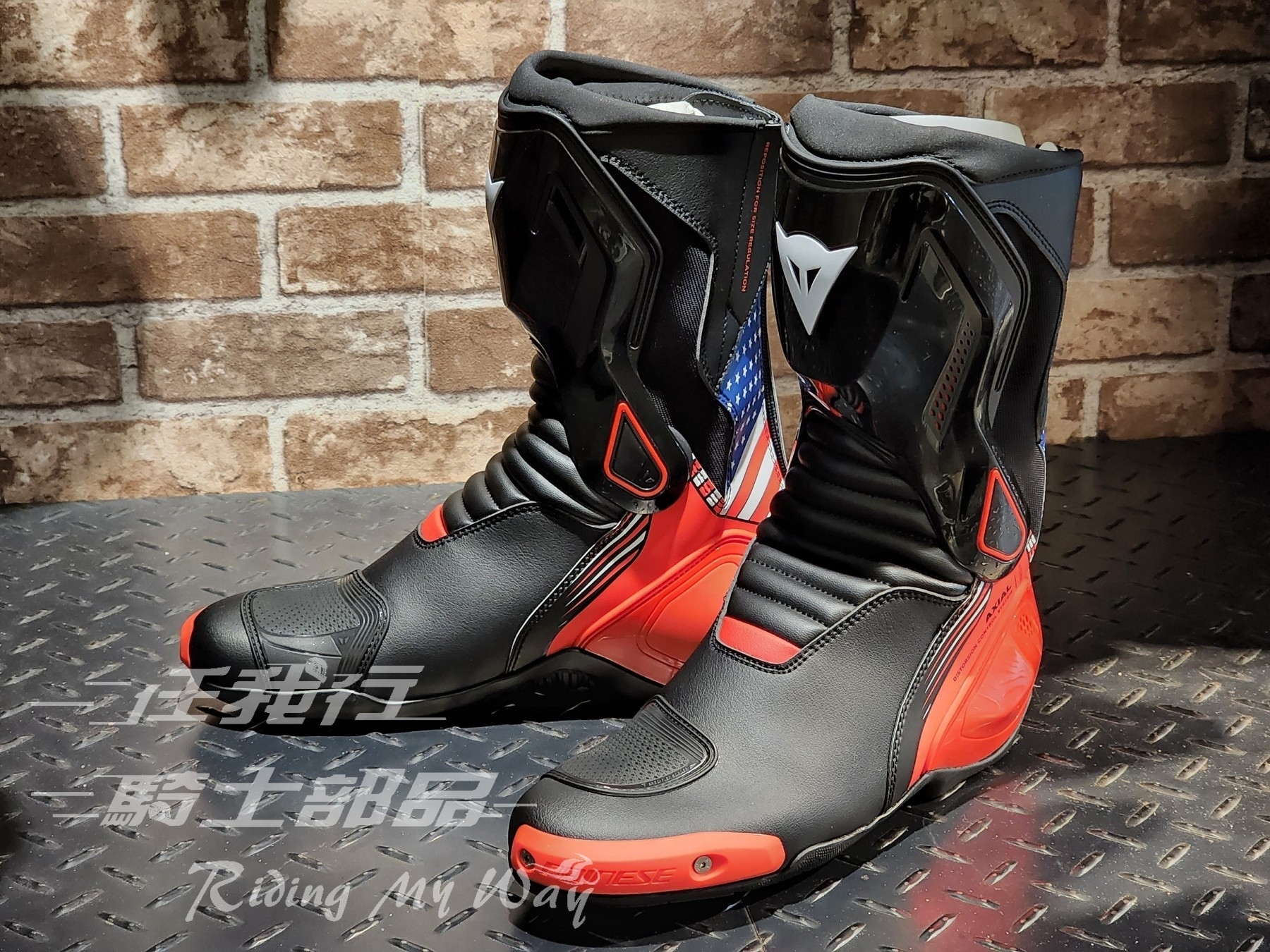 DAINESE NEXUS 2 USA 美國 車靴