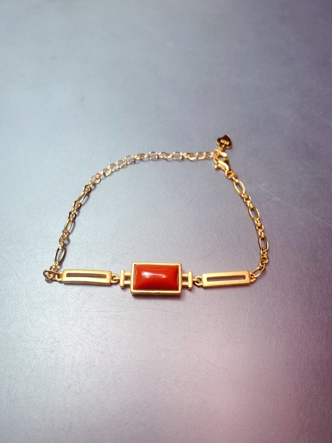 紅窗映日丨南紅瑪瑙銀黃K手鍊