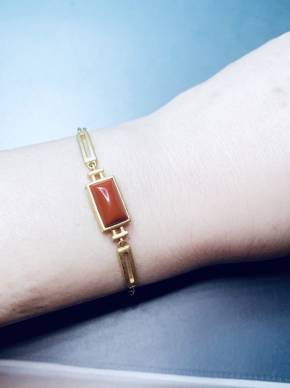 紅窗映日丨南紅瑪瑙銀黃K手鍊