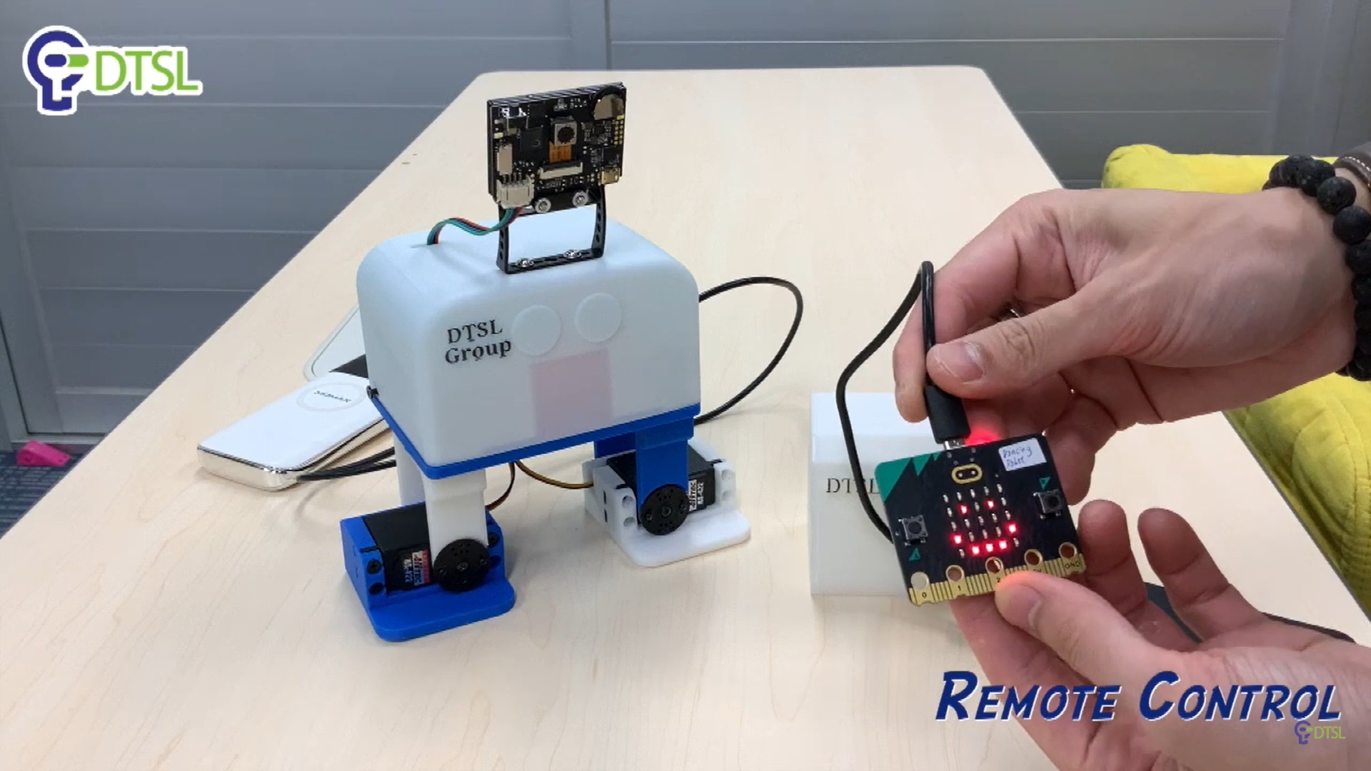 DTSL - AI 人工智能跳舞機械人