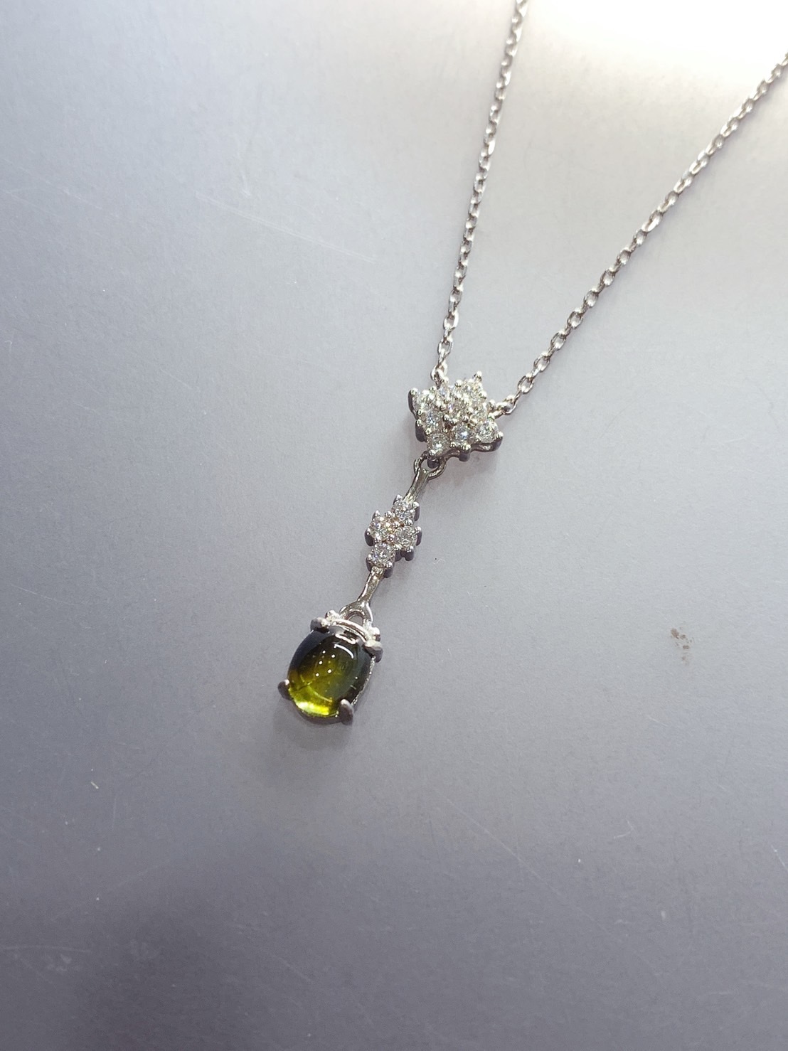 綠碧璽Y字銀項鍊丨人間彩虹丨十月誕生石