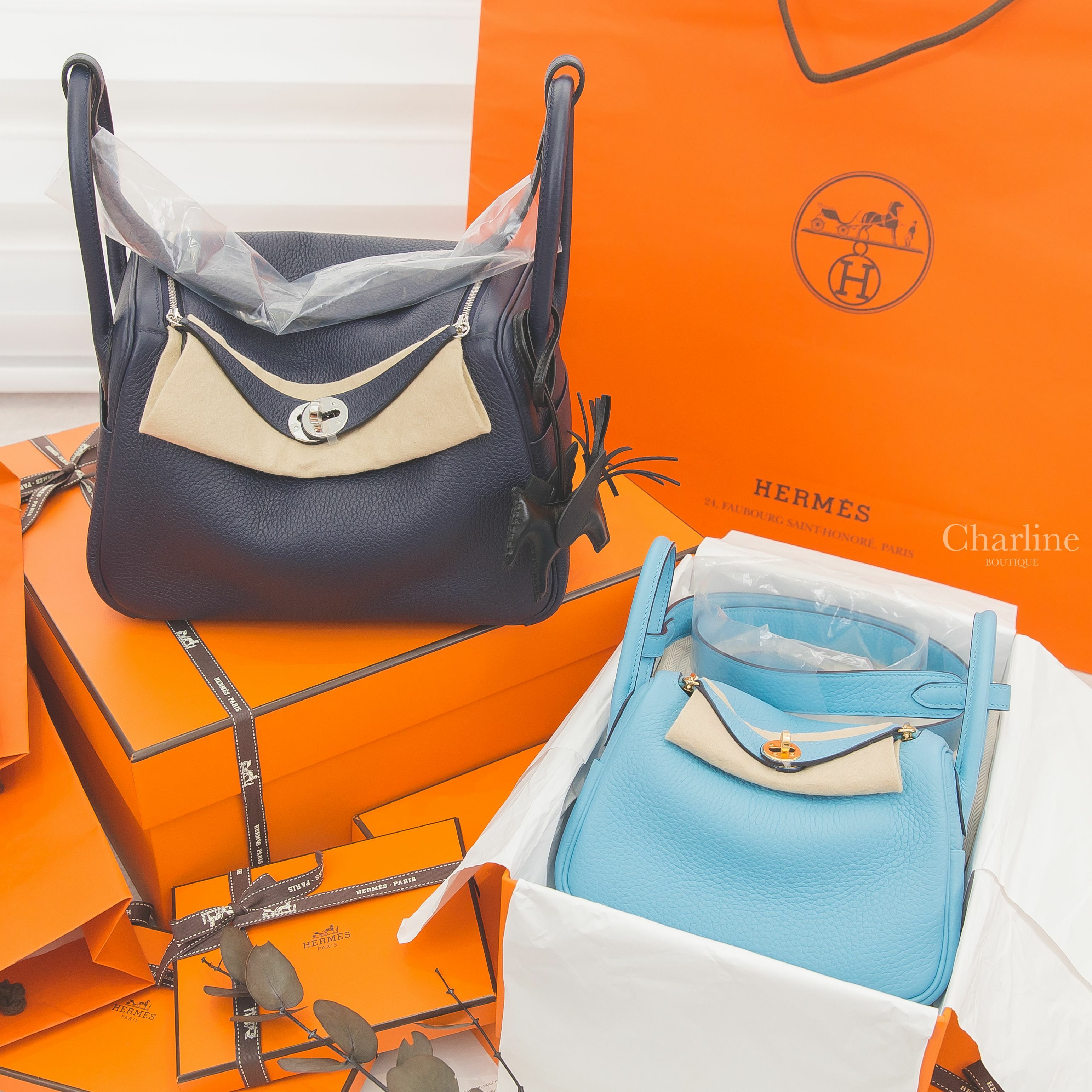 Hermès Lindy Mini P3 T/C 北方藍金釦,Hermès Lindy 26cm 2Z T/C 午夜藍銀釦,Hermès Rodeo PM Pegase 黑色小型飛馬吊飾-Charline Boutique 精品代購