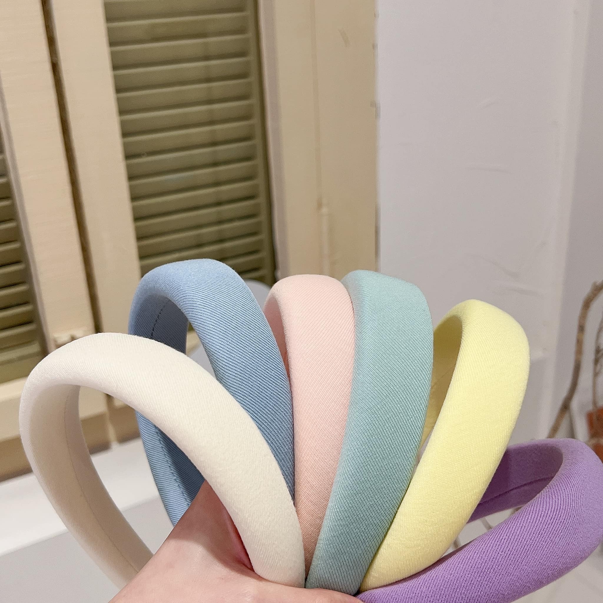 韓國馬卡龍蛋糕髮箍。六色