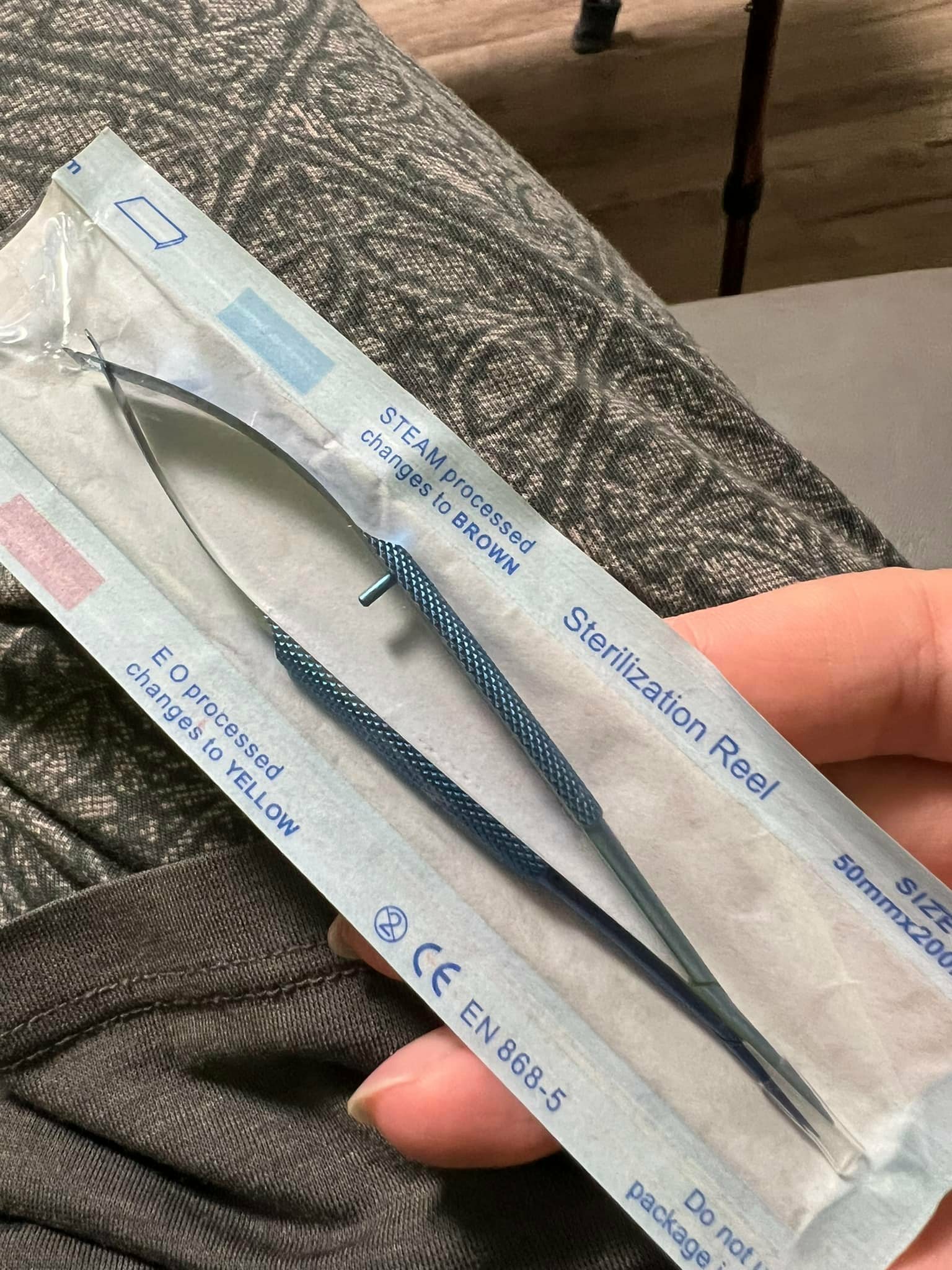 CountyComm 精密超細自開口鑷子 - 鈦