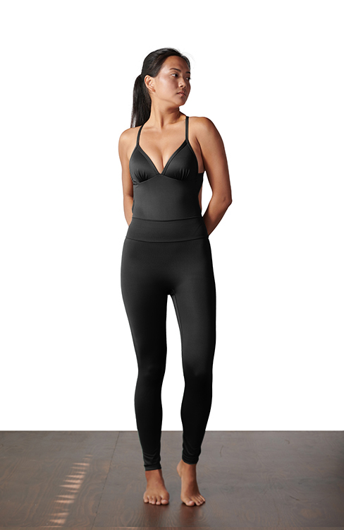 【魅惑素黑】​MOON 合身水母褲