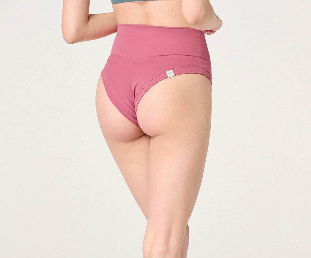 High  Cheeky Shirring Shorts