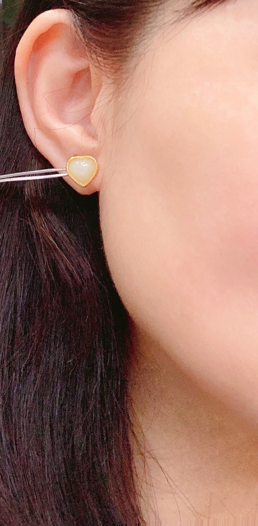 白甜心丨和田白玉心形耳環