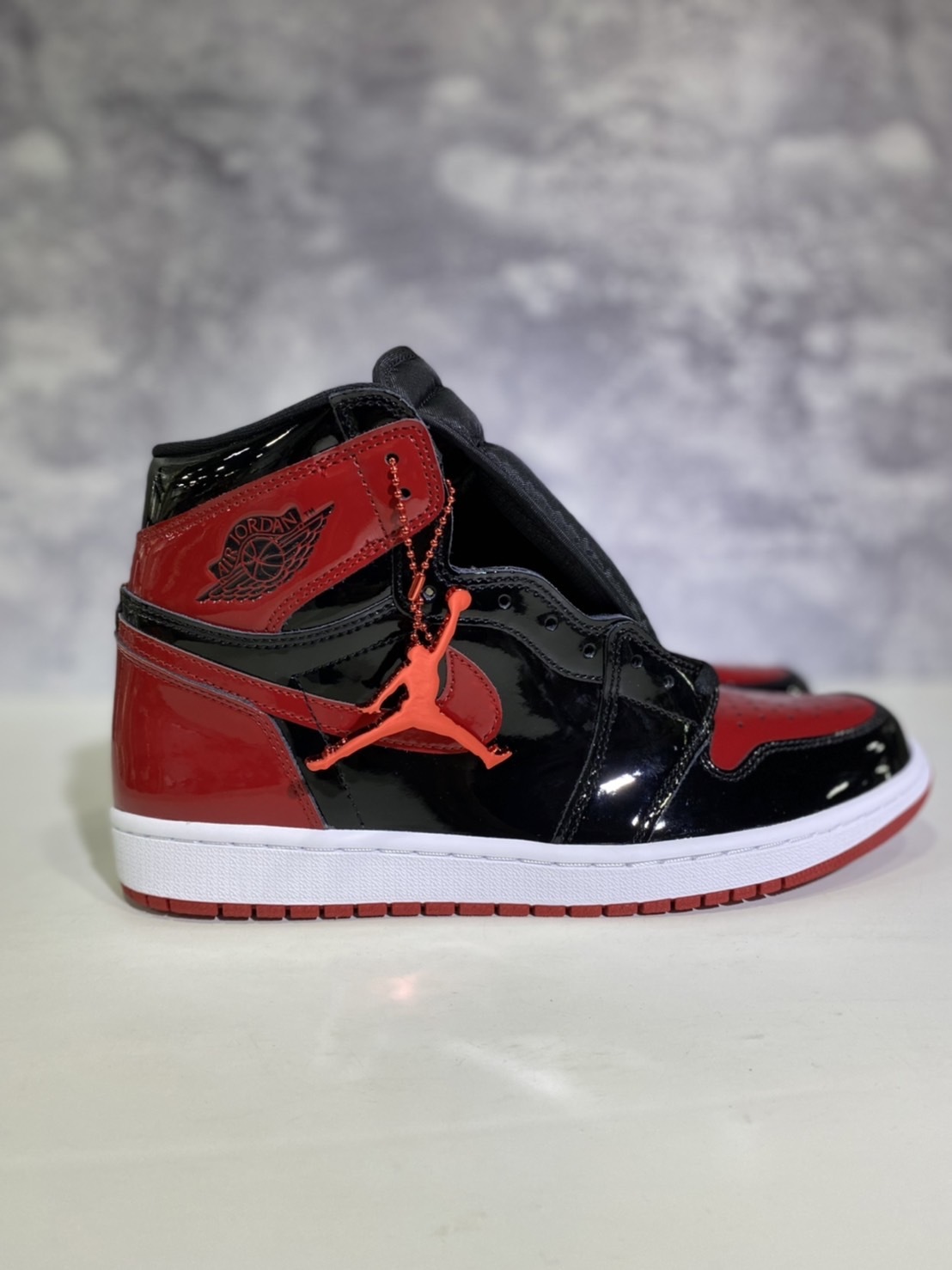 Air Jordan 1 Retro High OG "Patent Bred" 黑紅漆皮