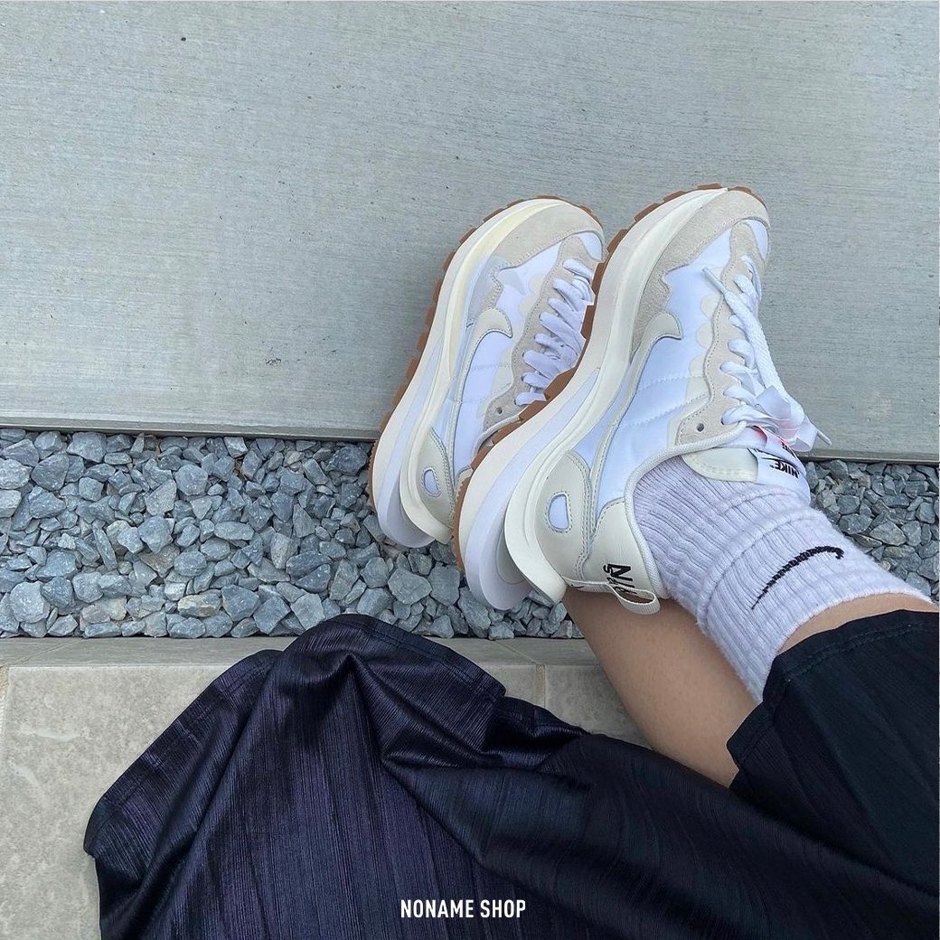 Sacai x Nike VaporWaffle 解構 聯名 奶油白 黑色