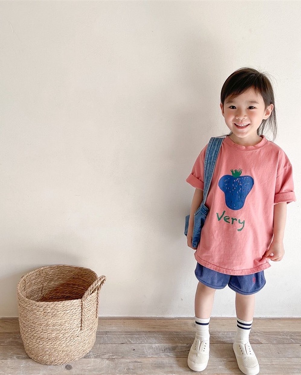 韓版藍草莓上衣