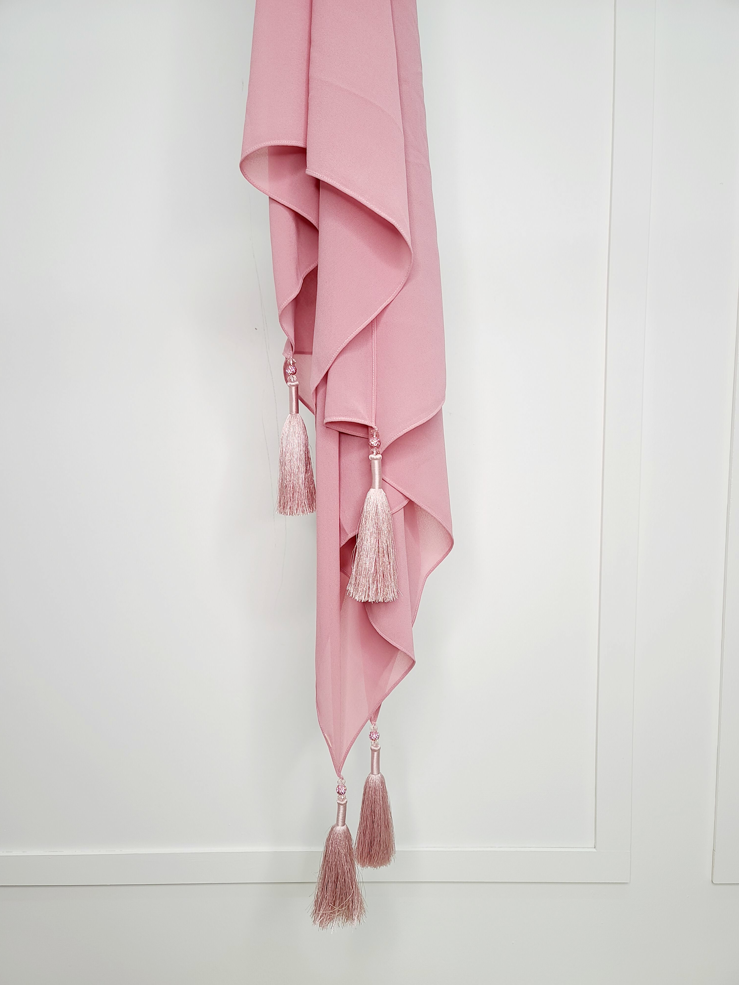 Cinta Premium Tassel Shawl